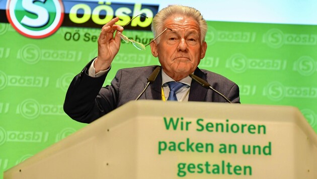 Oberösterreichs Ex-Landeshauptmann Josef Pühringer unter Druck (Bild: Harald Dostal)