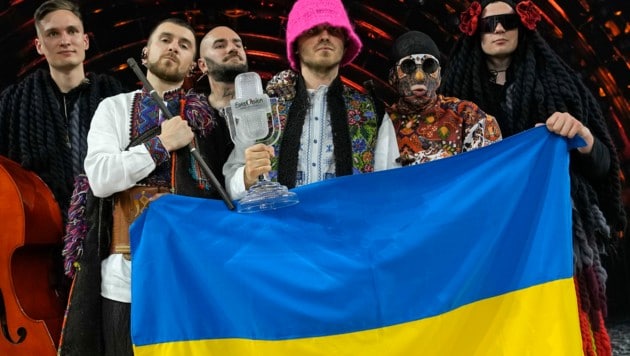 Trotz des Erfolgs des Kalush Orchestras gibt es im Jahr 2023 kein „Heimspiel" für die Ukraine. (Bild: The Associated Press)
