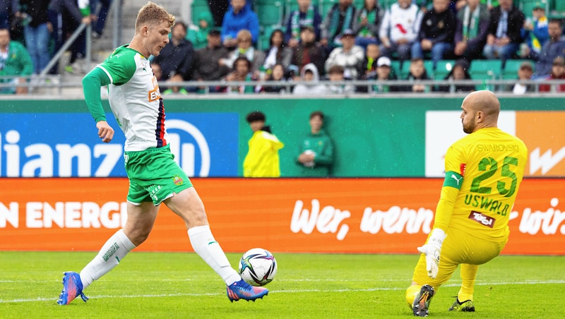 Nicolas Binder once in Rapid kit. (Bild: Mario Urbantschitsch)