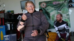 Die 103-jährige Rut Larsson ist die älteste Fallschirmspringerin der Welt. (Bild: JEPPE GUSTAFSSON / TT NEWS AGENCY / TT NEWS AGENCY VIA AFP)