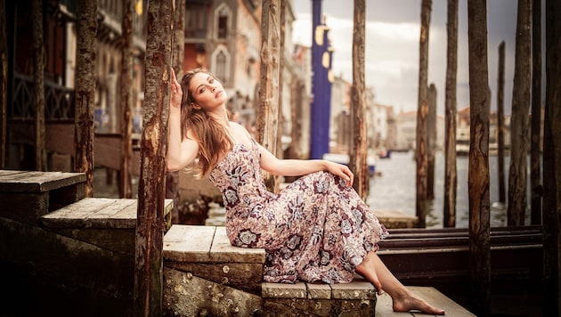 Lindas Fotoshooting in Venedig mit Couture von US-Designerin Erika Suess. (Bild: Eva Drosdek Fotodesign)