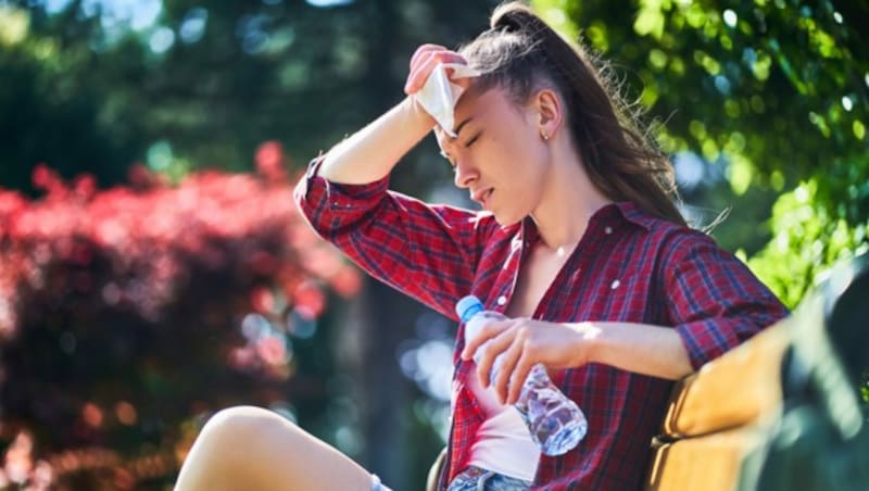 Selbst wenn es den Anschein macht: Wasser mit Geschmack ist keineswegs gesund. (Bild: Goffkein/stock.adobe.com)