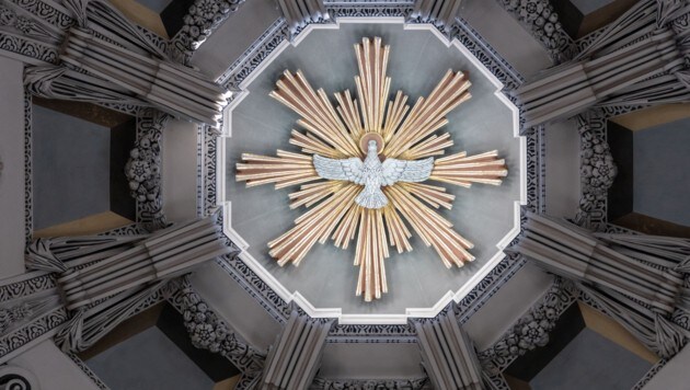 La paloma representa al Espíritu Santo en Pentecostés, esta representación de la paloma se encuentra en la Catedral de Salzburgo.  (Imagen: Cámara Suspicta / Susi Berger)