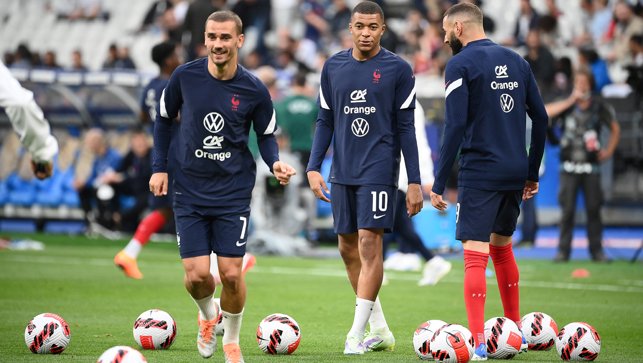 Antoine Griezmann (li.) Kylian Mbappe (mi.) Karim Benzema (re.) (Bild: APA/AFP/FRANCK FIFE)