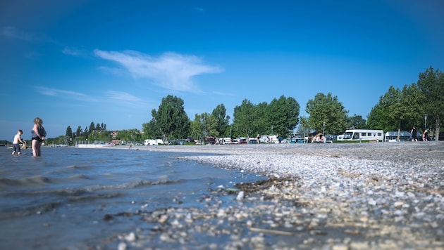 „Life is a beach“ ist das Motto in Podersdorf am See. Am Campingplatz hat man investiert, bald soll es auch ganz spezielle Mobilheime geben. Man will Jung und Alt ansprechen, für jeden soll etwas dabei sein. (Bild: Eric van Ommen)