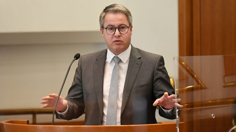 ÖVP-Bezirkspartei- und Klubobmann Markus Ulram gibt den Grünen eine Absage und ortet „Vorwahlgeplänkel“.  (Bild: P. Huber)