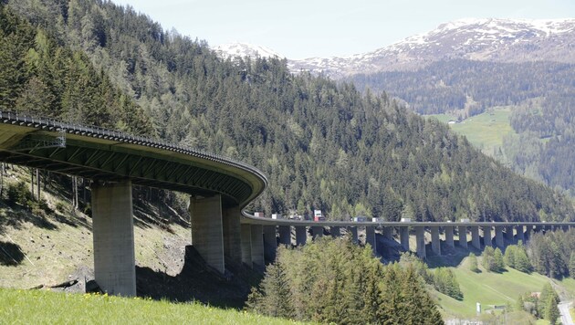 Die 1,8 Kilometer lange Luegbrücke (Bild: Birbaumer Christof)