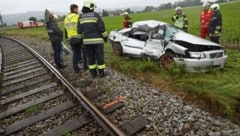 Das Auto des 26-Jährigen wurde beim Zusammenstoß schwer beschädigt (Bild: laumat.at/Matthias Lauber)