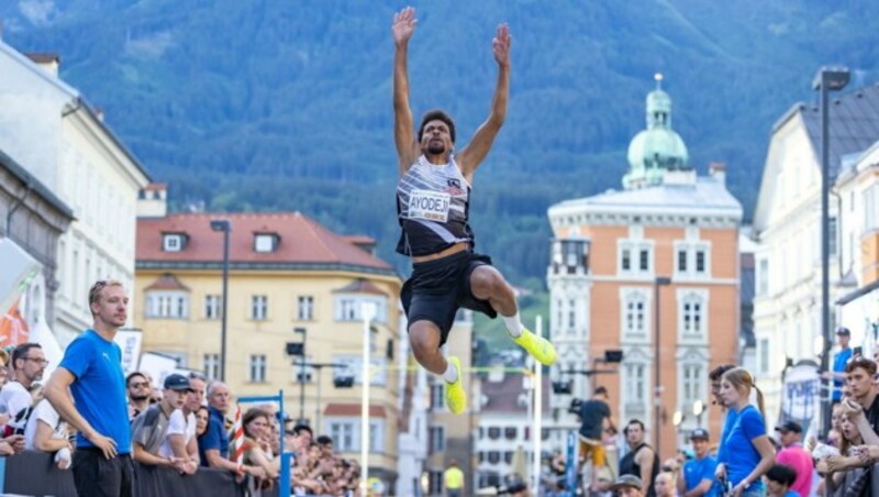 Oluwatosin Ayodeji gab bei der „Golden Roof Challenge“ in der Innsbrucker Innenstadt ein Comeback. (Bild: EXPA Pictures)