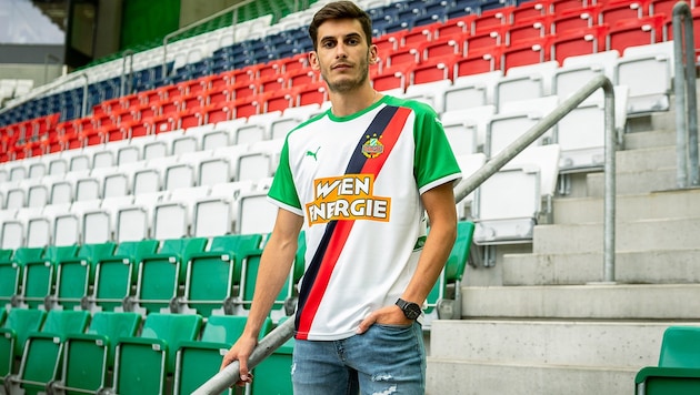 Neo-Rapidler Ante Bajic im Allianz Stadion (Bild: SK Rapid Wien)