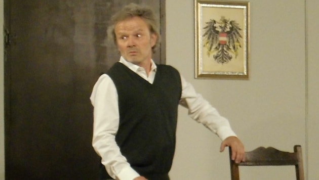 Jaki Knöbl als Theaterspieler. (Bild: zvg/ Stadtgemeinde Neusiedl)