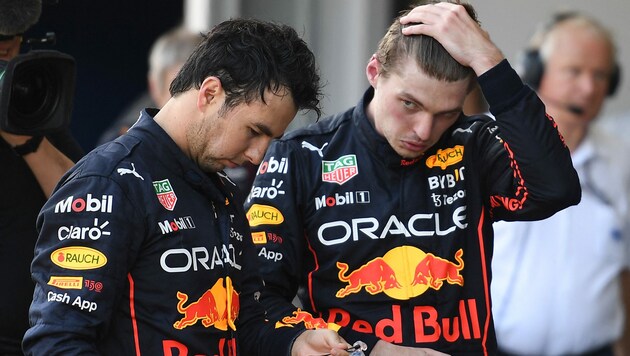 Sergio Perez (l.), Max Verstappen (r.) (Bild: AFP or licensors)