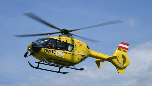 Notarzthelikopter (Bild: P. Huber)