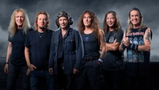 Die britischen Heavy-Metal-Legenden Iron Maiden in ihrer aktuellen Vollbesetzung. (Bild: (C)Barracuda Music)