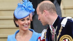 Herzogin Kate lächelt ihrem Mann Prinz William am Garter Day zu. (Bild: APA/Chris Jackson/Pool via AP)