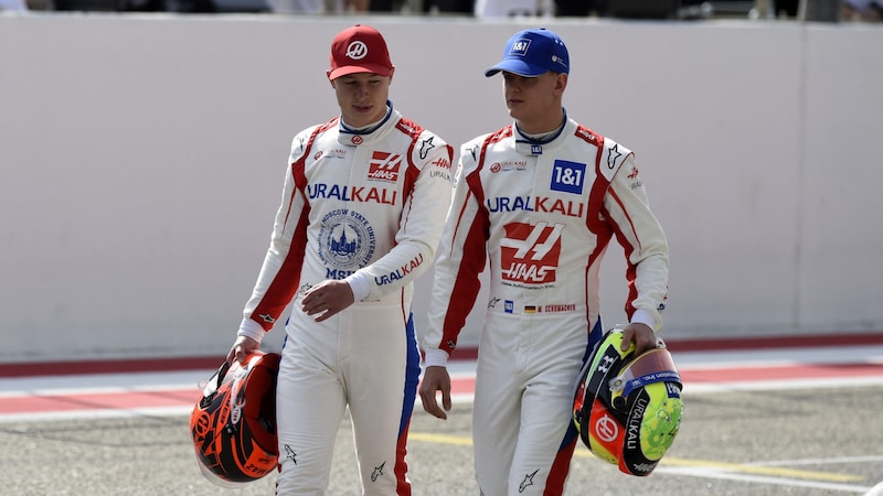 Nikita Mazepin (l.) and Mick Schumacher (r.) (Bild: AFP or Licensors)