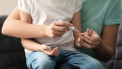 Deutsche Forscher sehen bei Kindern Hinweise auf einen Zusammenhang zwischen einer Corona-Infektion und dem Auftreten von Typ-1-Diabetes. (Bild: africa-studio.com (Olga Yastremska and Leonid Yastremskiy))