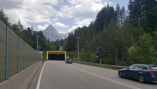 Der Lermooser Tunnel ist vorübergehend außer Betrieb. (Bild: Land Tirol)