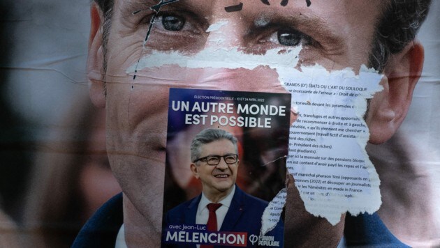 Bei der Präsidentenwahl unterlag Linkspolitiker Mélenchon Amtsinhaber Macron noch. Das Rennen um die Mehrheit im Parlament ist viel enger. (Bild: APA/AFP/JOEL SAGET)