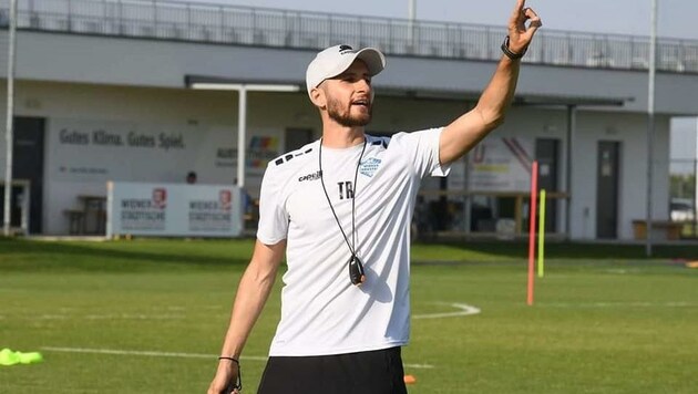 Sargon Duran ist Fußball-Trainer für Einwürfe. (Bild: SC Wr. Neustadt)