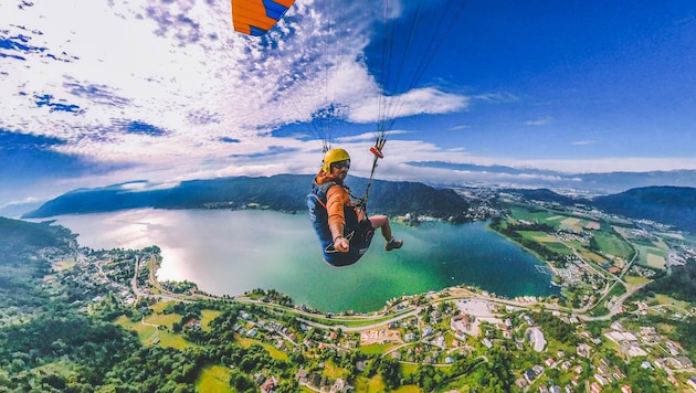 500 Meter hoch über dem Ossiacher See - ich fliege :) (Bild: Hannes Wallner)