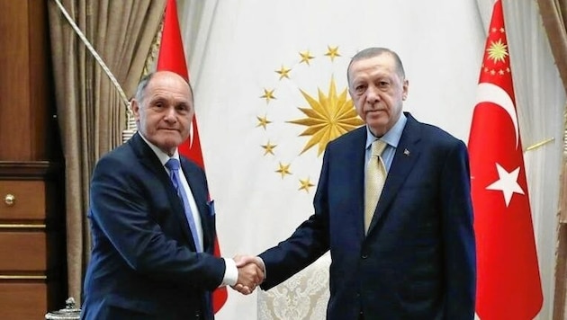 Nationalratspräsident Wolfgang Sobotka tauschte sich mit dem türkischen Präsidenten Erdogan aus. (Bild: Türkisches Präsidialamt )
