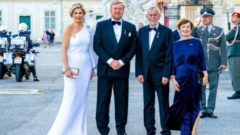 Königin Maxima und König Willem-Alexander trafen Bundespräsident Alexander Van der Bellen und dessen Ehefrau Doris Schmidauer im Schloss Belvedere zum Staatsbankett. (Bild: www.VIENNAREPORT.at)