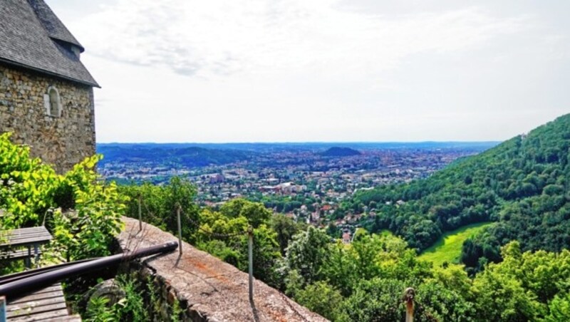 Ein herrlicher Ausblick über die Landeshauptstadt (Bild: Sepp Pail)