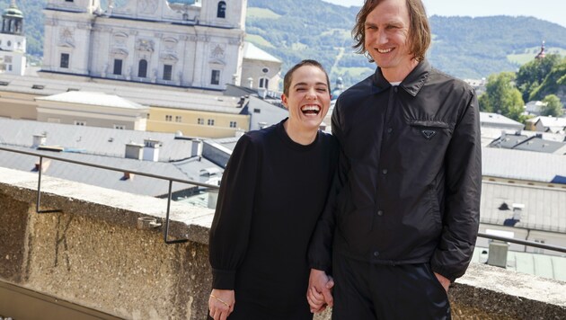 Verena Altenberger und Lars Eidinger sind heuer nicht nur am Domplatz im Jedermann zu sehen. (Bild: Tschepp Markus)