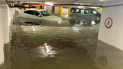Das Wasser in der Tiefgarage unterm Hauptplatz stand 70 Zentimeter hoch (Bild: BF Linz)