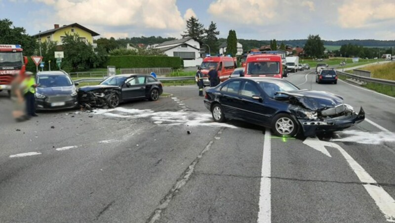 Unfall in Pinggau (Bild: Einsatzdoku)