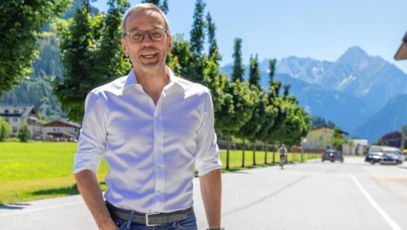 Im Zuge der freiheitlichen Österreichtour ist FPÖ-Bundesparteichef Herbert Kickl in Tirol unterwegs. (Bild: Christian Forcher)