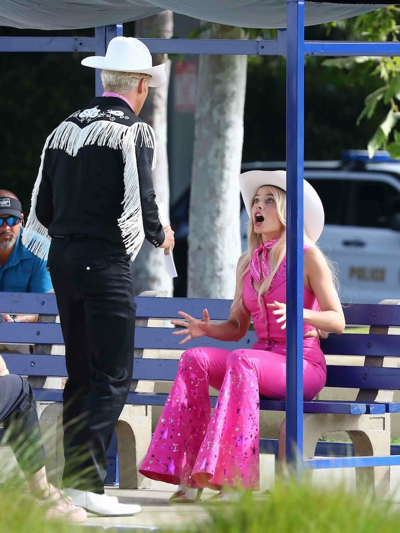 Margot Robbie und Co-Star Ryan Gosling drehen in Los Angeles „Barbie“. (Bild: www.photopress.at)