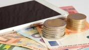 Mehrere Hundert Euro Servicepauschale können über die Jahre bezahlt worden sein.