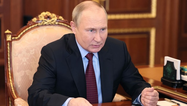 Russlands Präsident Wladimir Putin sieht in Künstlicher Intelligenz „kolossale Möglichkeiten und Gefahren“. (Bild: AFP)