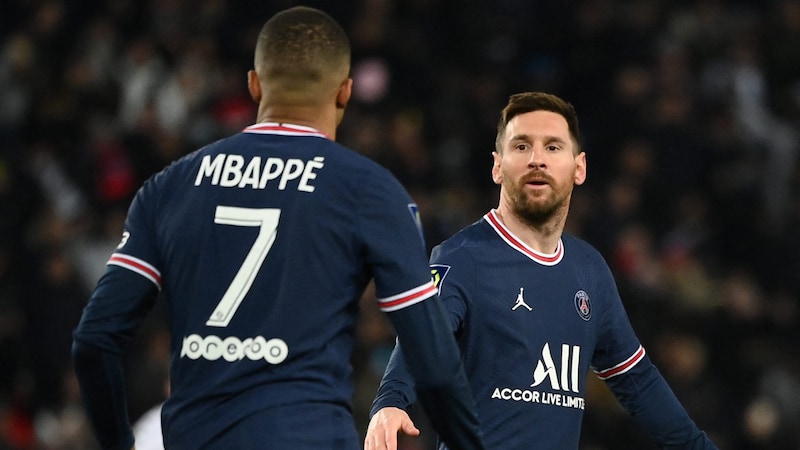 Kylian Mbappe (l.), Lionel Messi (r.) (Bild: AFP or licensors)