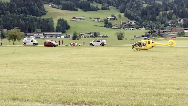 Die Frau erlag ihren schweren Verletzungen, die sie beim Reitunfall erlitten hatte. (Bild: ZOOM Tirol)
