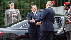 Der georgische Ministerpräsident Irakli Garibaschwili sieht für sein Land weiterhin eine europäische Perspektive. (Bild: APA/BKA/FLORIAN SCHRTTER)