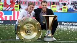 Sportdirektor Christoph Freund (li.) und Cheftrainer Matthias Jaissle. (Bild: Tröster Andreas)