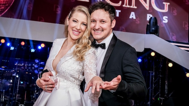 Nach dem Antrag bei „Dancing Stars“ haben Maria Santner und Marco Angelini jetzt Ja gesagt. (Bild: Hans Leitner / First Look / picturedesk.com)