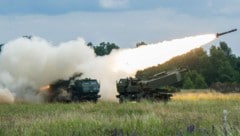 Die Stadt Lgow ist am Montag laut russischen Angaben mit HIMARS-Raketenwerfern (Bild) angegriffen worden. (Bild: Public Domain)