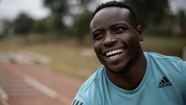 Afrikas Topsprinter Ferdinand Omanyala (Bild: APA/AFP/Tony KARUMBA)