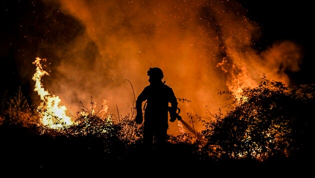 Die Feuerwehren sind auf alle Waldbrände vorbereitet. (Bild: APA/Photo by Patricia De Melo MOREIRA/AFP)
