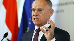 Innenminster Gerhard Karner (ÖVP) (Bild: APA/Tobias Steinmaurer)