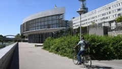 Im Landtagsschiff votierten alle Parteien für Ausbau und den Erhalt der öffentlichen ...