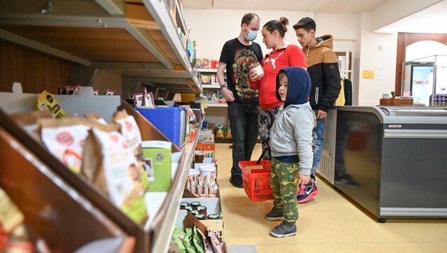 Immer mehr Menschen gehen in einen SOMA oder RK-Markt einkaufen. (Bild: Wenzel Markus)