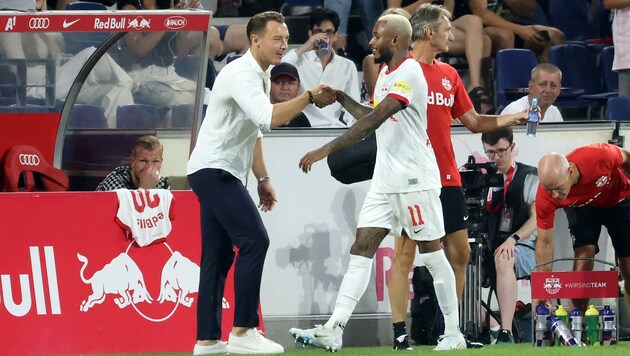Trainer Jaissle (l.) war zufrieden mit Fernando. (Bild: Tröster Andreas)