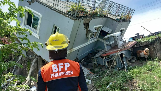 Zerstörung in Santiago, Provinz Ilocos Sur (Bild: Associated Press)
