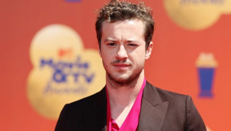 Joseph Quinn bei den „MTV Movie & TV Awards 2022“ im Barker Hangar in Santa Monica, California. (Bild: APA/Rich Polk/Getty Images for MTV/AFP)