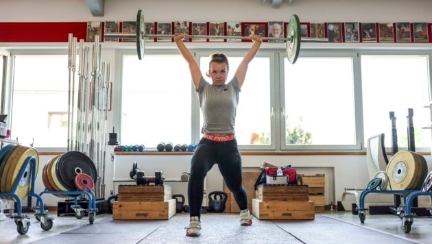 Die 17-jährige Lena Raidel zählt zu den größten österreichischen Nachwuchshoffnungen im Gewichtheben. (Bild: Tröster Andreas)